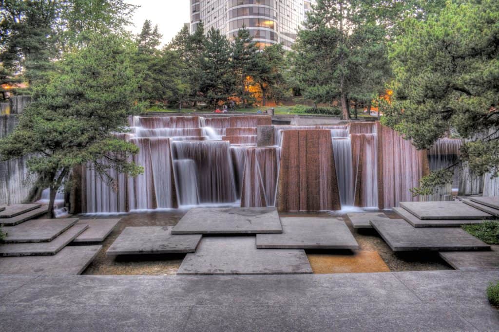 Landscape Architects: Revisiting All Time Favorites - Modern Homes Portland